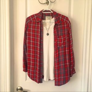 Abercrombie shirt like new